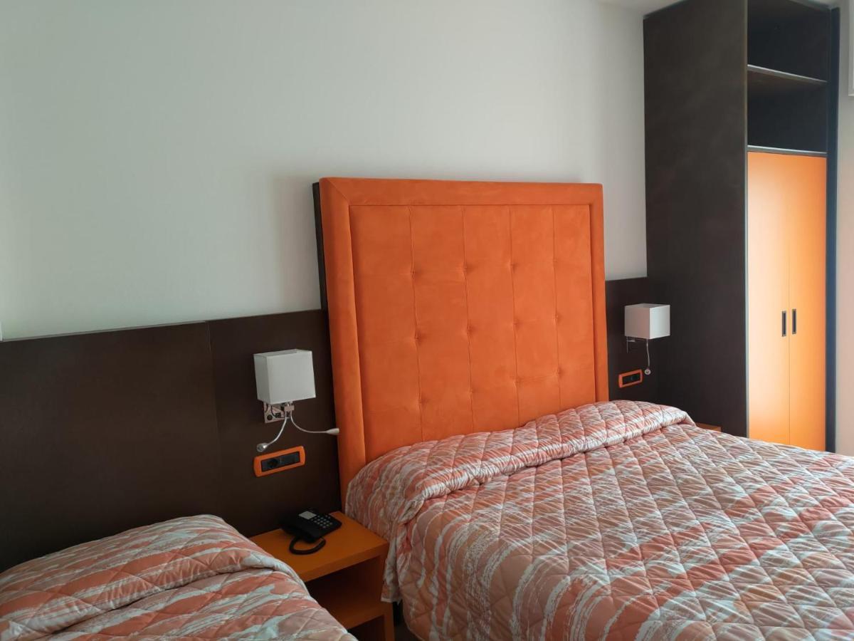 Albergo Casa Este 브렌조네 술 가르다 외부 사진