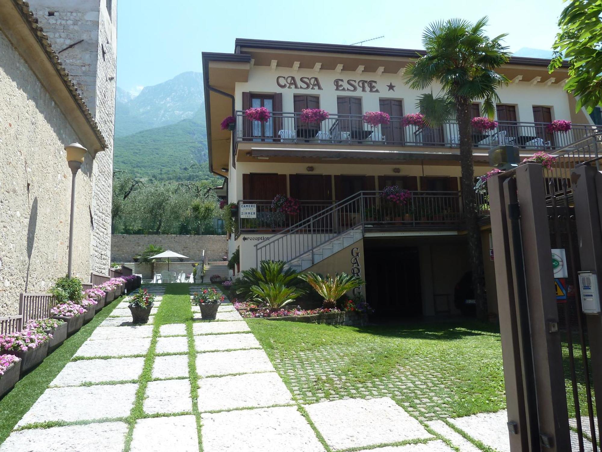 Albergo Casa Este 브렌조네 술 가르다 외부 사진