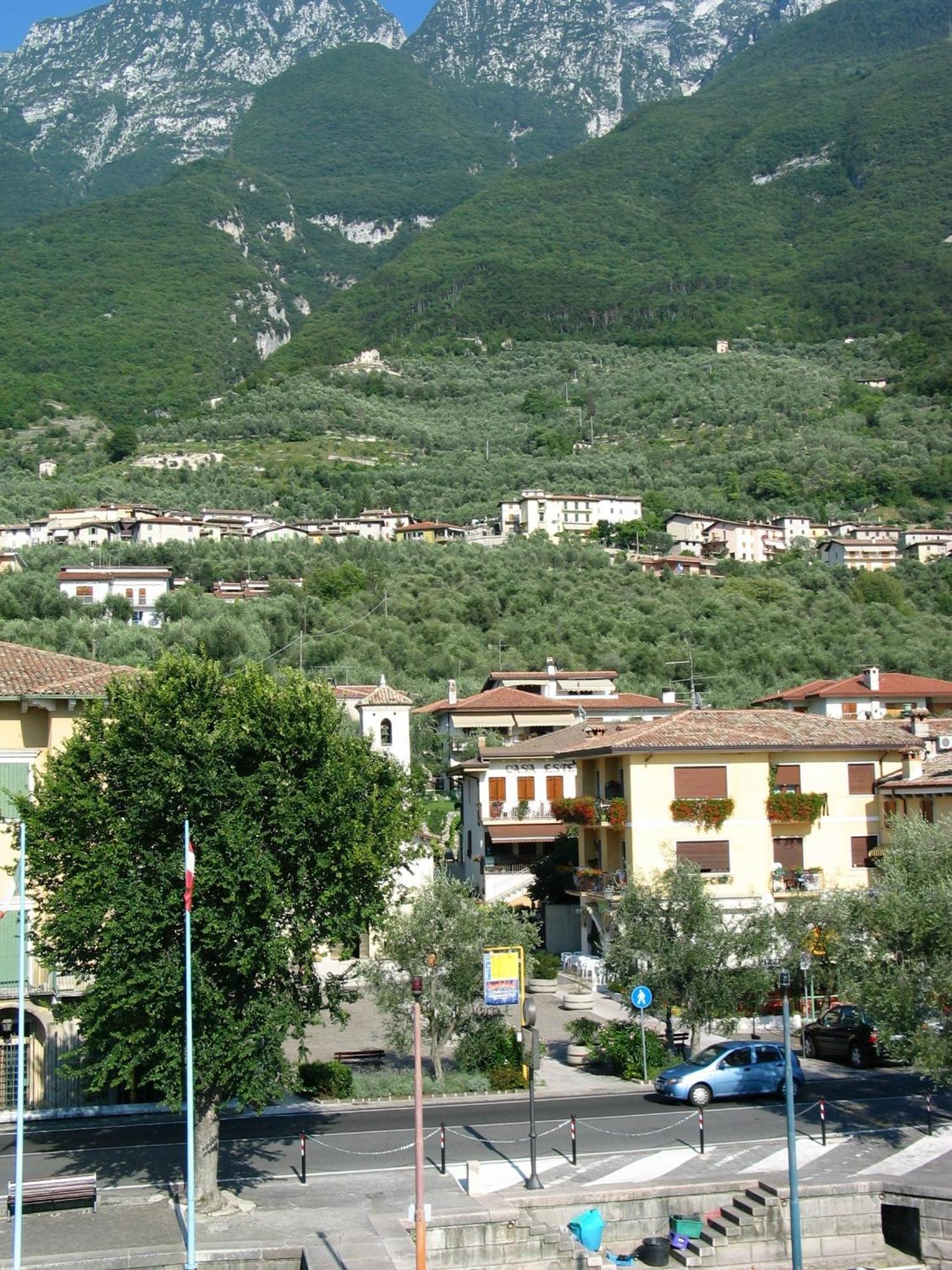 Albergo Casa Este 브렌조네 술 가르다 외부 사진