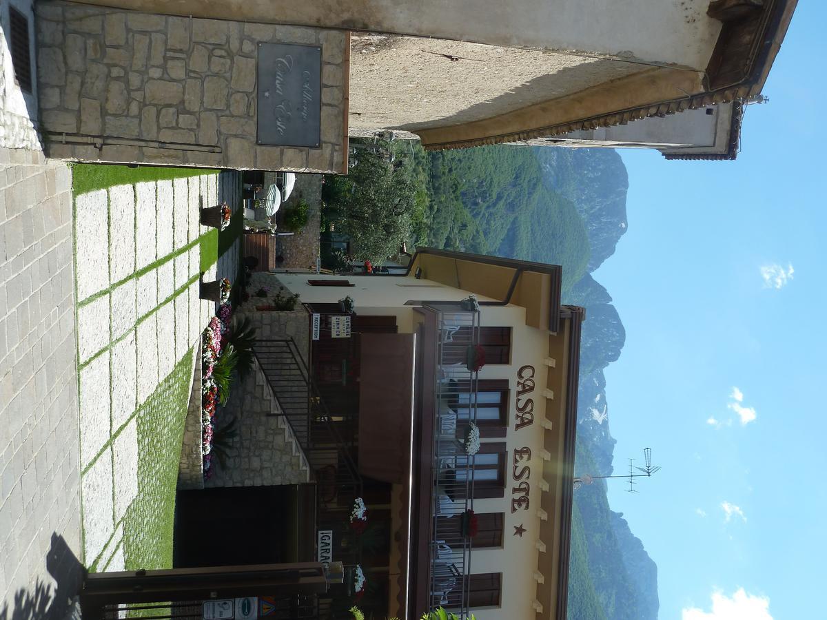 Albergo Casa Este 브렌조네 술 가르다 외부 사진